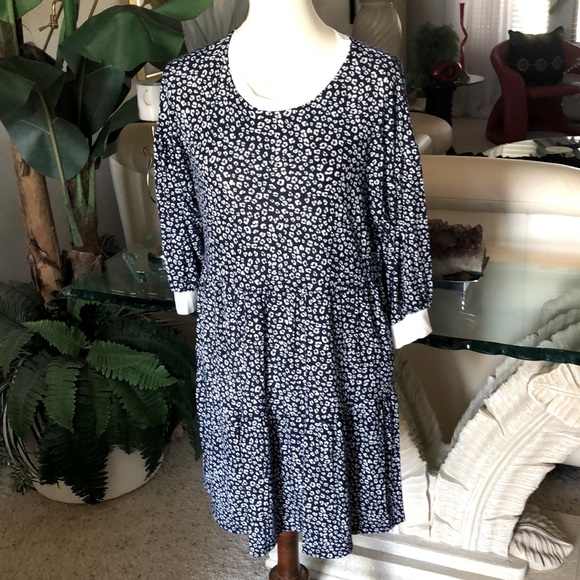 NWOT DRESS SZ S CY FASHION NAVY and WHITE GREAT TRAVEL PIECE SOFT NAVY and WHITE - Picture 1 of 6